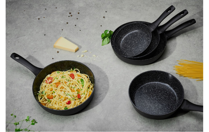 Set of 3 GRANITEX frying pans 20/24/28 cm + crepe pan