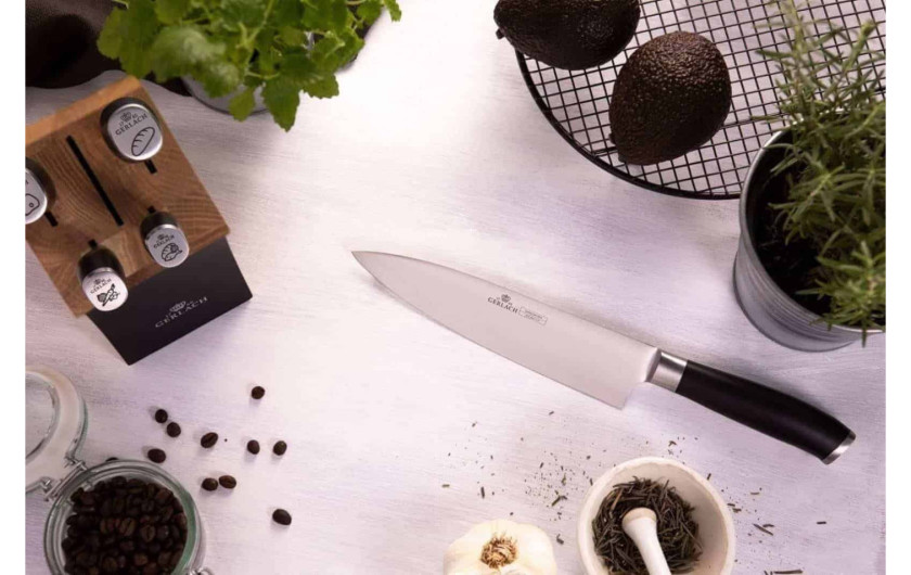 Set of 6 PRIME pots + set of knives in a block