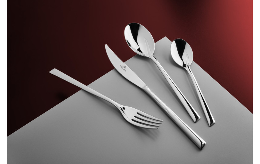 Set of 48 FLAMES cutlery pieces glossy.