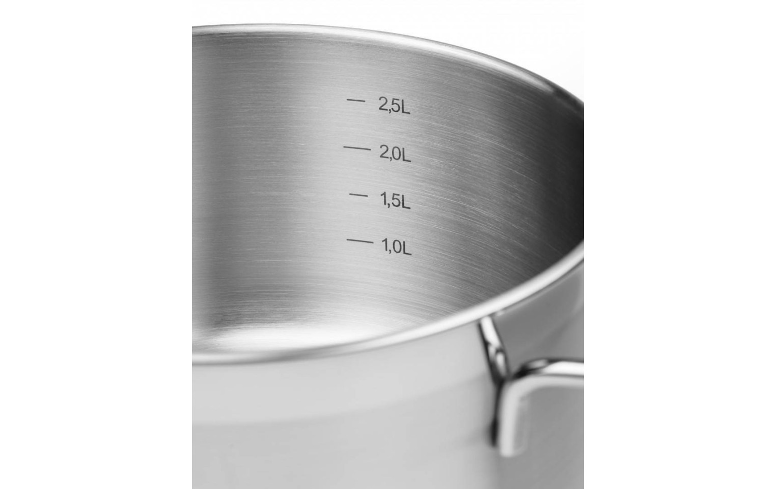 8-piece BRAVA cookware set + SOLID ladle