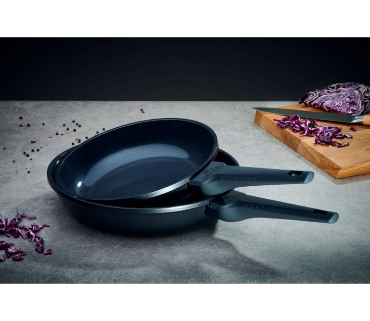 Set of 10-piece pots MODEL...