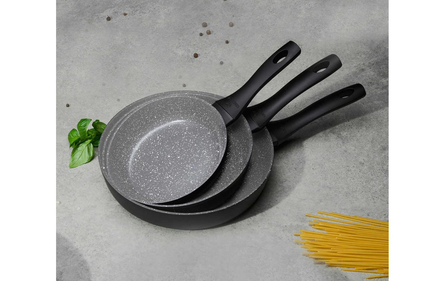 Cookware set MODEL + Set of 3 GRANITEX GREY frying pans + Fine knife set + 68-piece cutlery set in a case + Dinner service set 3