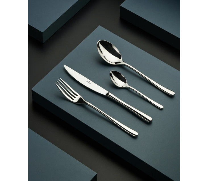 MUZA table set for 12...