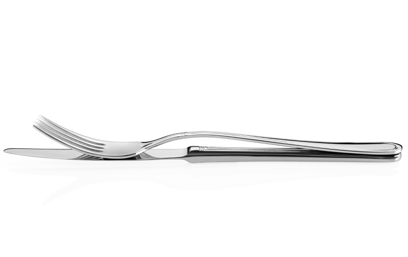 Set of 24 pieces of ANTICA cutlery with a polished finish.