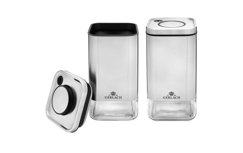 Superior Set of 2 Food Containers