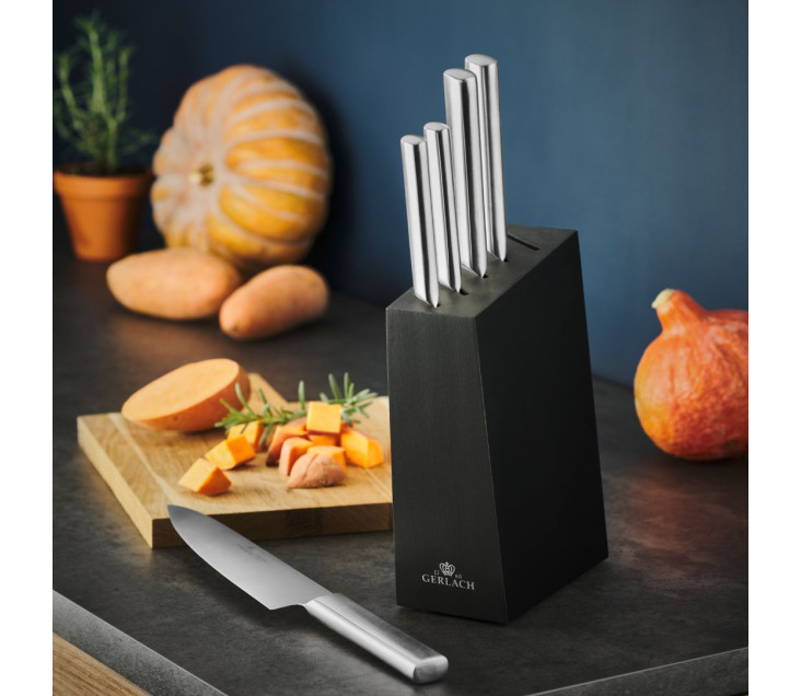 Set of knives in a block...