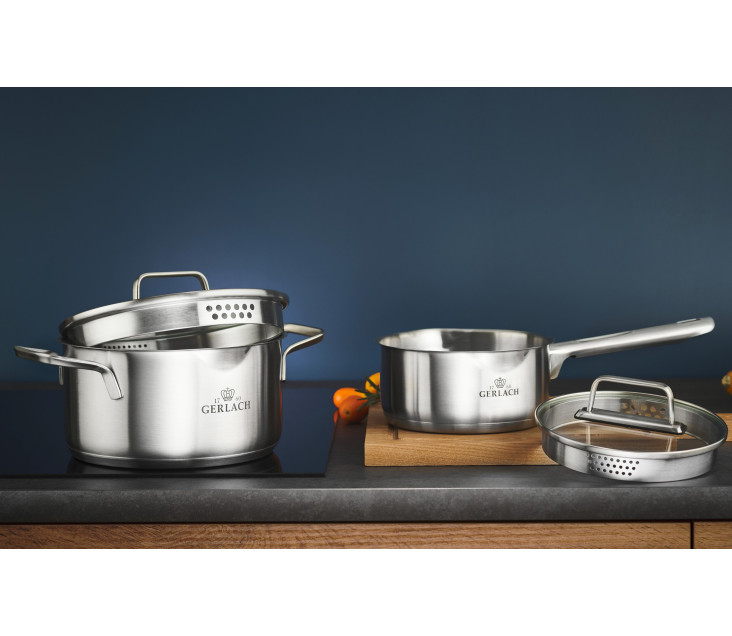 10-Piece Cookware Set...