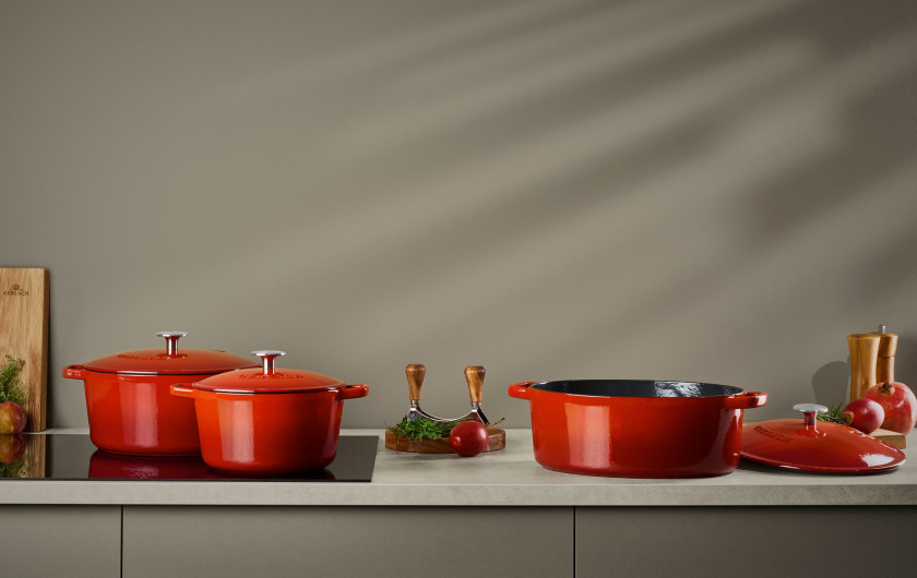 Cast iron roasting pan 5.5 l NATUR IRON red gradient