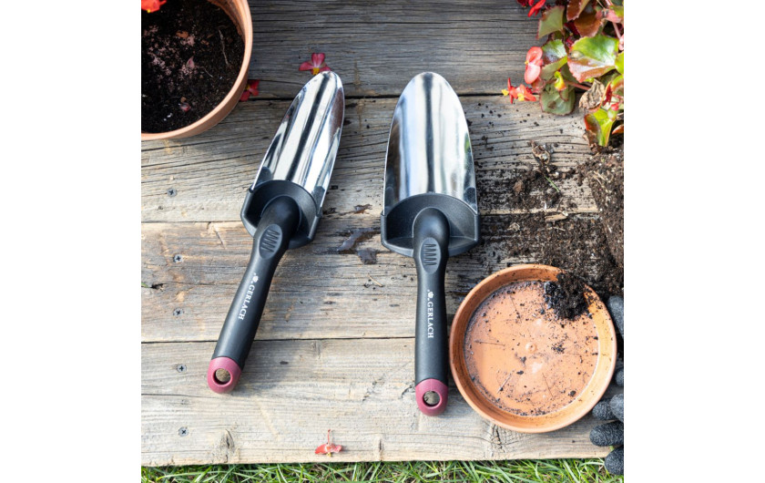 Narrow steel spatula Narrow steel spatula