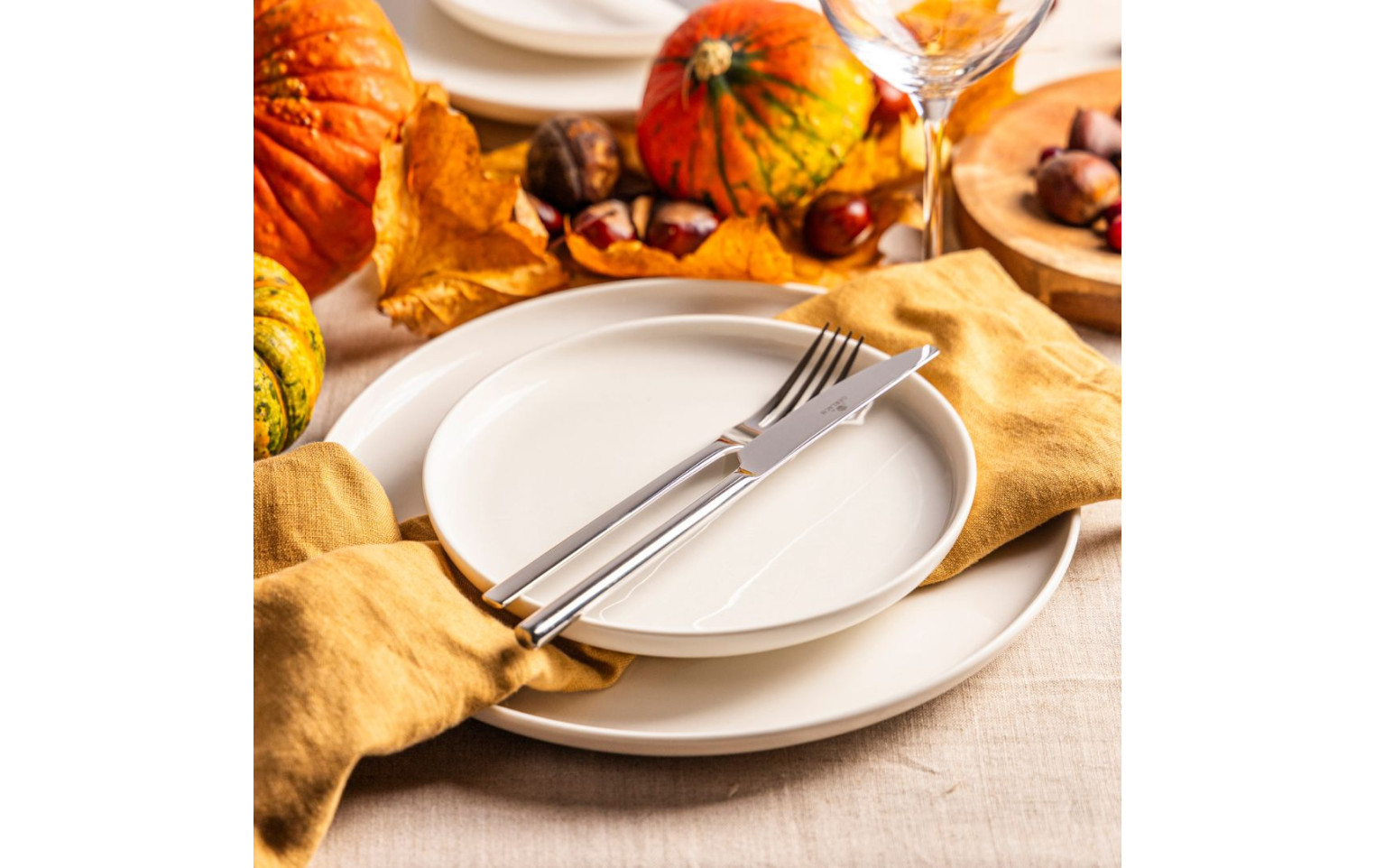 24-piece Cutlery Set Gloss MODERN